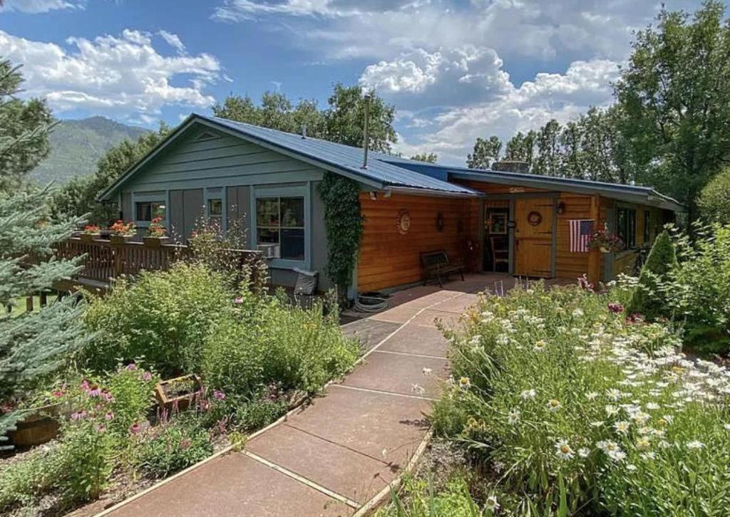 Country Sunshine Bed And Breakfast Hermosa Exterior foto